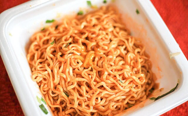 【6/29発売】ファミマ限定・数量限定のカップまぜそばはガッツリ系！