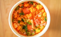 今年も箱買い！大人気カップ麺の季節がやってきた！