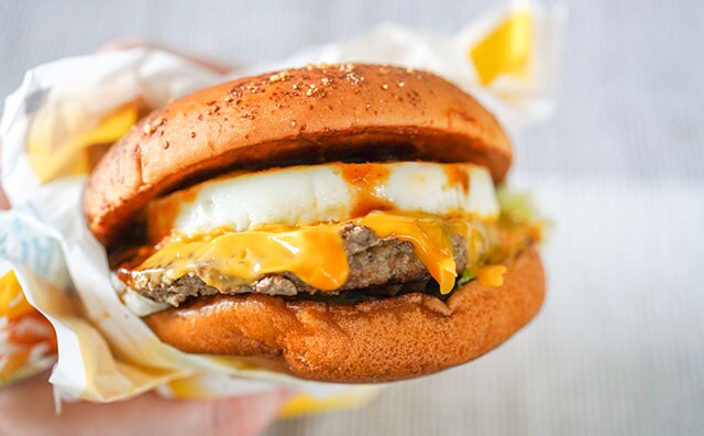 マック人気バーガーが今年も登場!どれもウマイ!