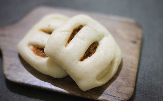 1個あたり59kcal!ローソンの「糖質オフ」シリーズにカレーパンが仲間入り!