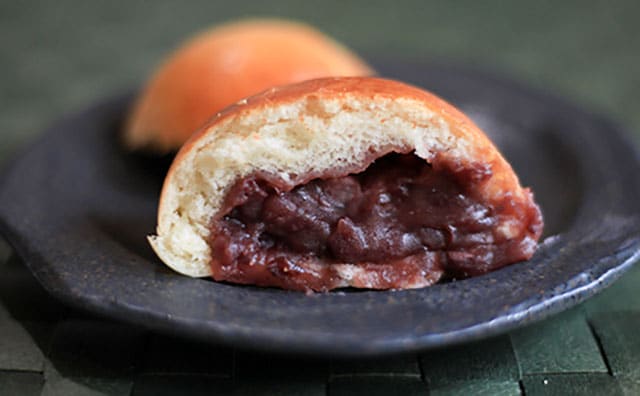 おうちで本格パン!井村屋の冷凍あんぱんがうますぎて引いた!