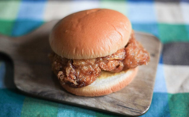 【鶏笑】ローソンのこれ、カレー風味がナイスです！しかもボリューミー！