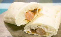 禁断の旨辛!? シャウエッセン使用のローソン新作パンとは？