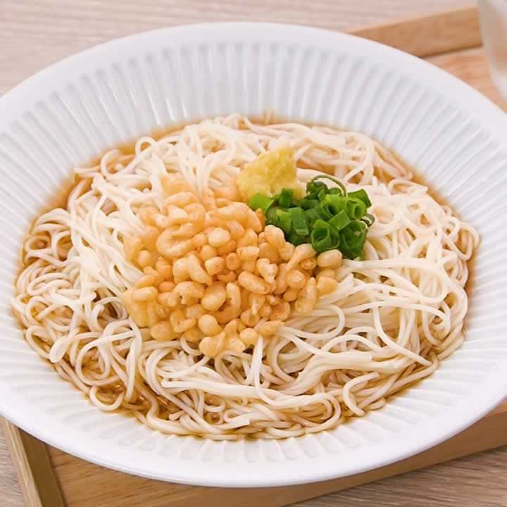 顆粒だしで作る！冷やしたぬきそうめん