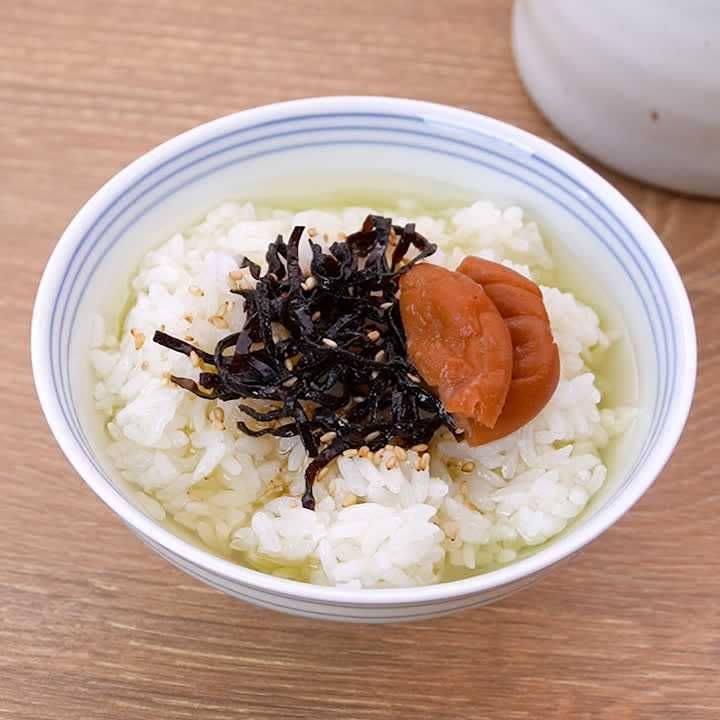 すぐできる♪塩昆布茶漬け