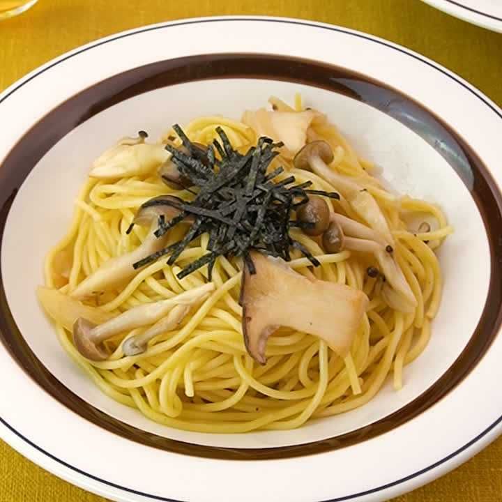 昆布茶で作る！きのこの和風パスタ