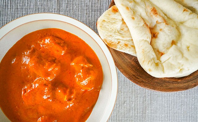 セブン、神かな？本格的なバターチキンとナン2枚で480円！