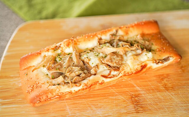 セブン新作パン、159円なのに具がたっぷりでまた食べたい!