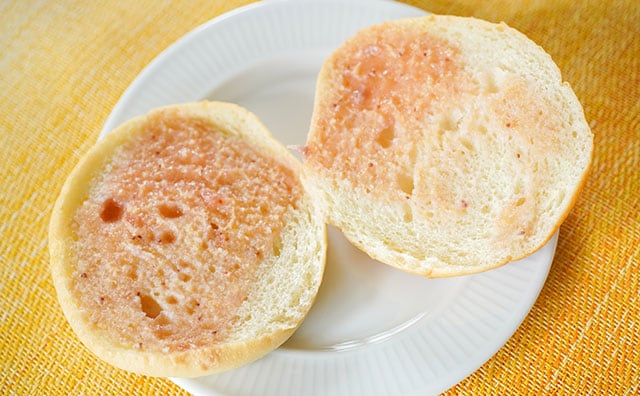 みんな大好き!? セブンに○○をサンドしたパンが登場