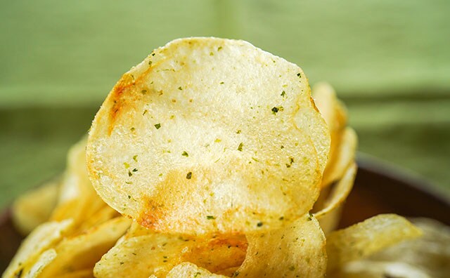 コンビニ限定！2つの味を混ぜたら激ウマになったポテトチップス