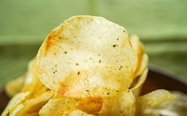 コンビニ限定！2つの味を混ぜたら激ウマになったポテトチップス