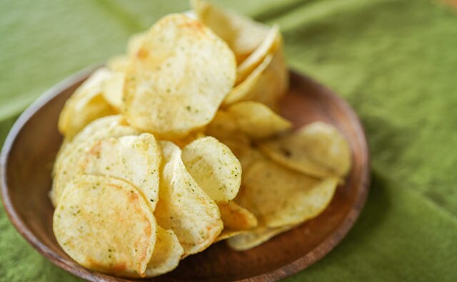 コンビニ限定！2つの味を混ぜたら激ウマになったポテトチップス