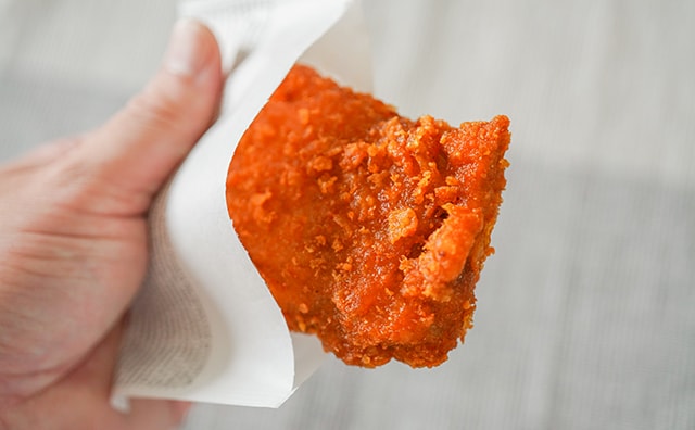 毎日食べたくなるおいしさ!? セブンの刺激的なホットスナックが復活！