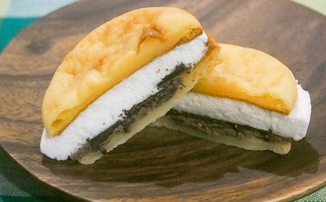 不思議な食感にハマる!ローソンの新作スイーツがおいしい&楽しい!!
