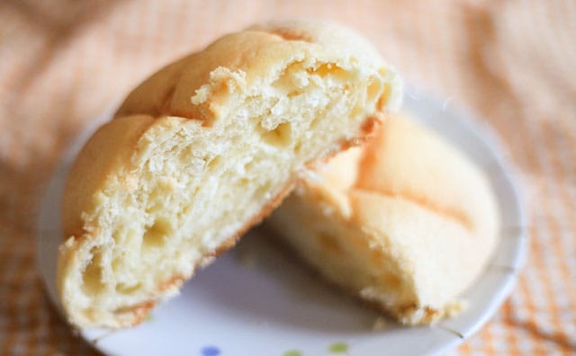 レギュラー商品化を熱望！2002年発売のファミマメロンパンがうますぎる！！