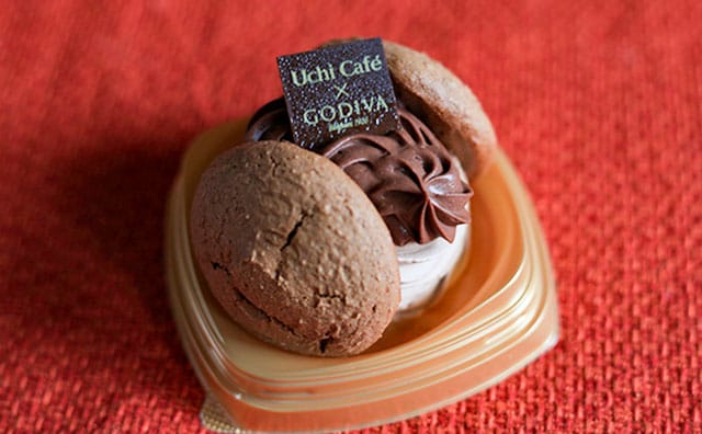 【賛否両論】いま話題のGODIVAスイーツを食べてみたら…