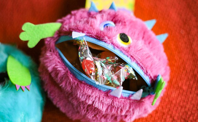 【カルディ】かわいくて便利!リバーシブルのハロウィーン雑貨をゲット!