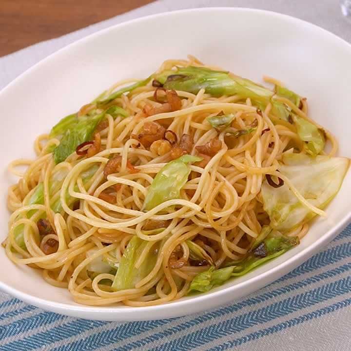 ペペロンチーノ風♪干しえびとキャベツのパスタ