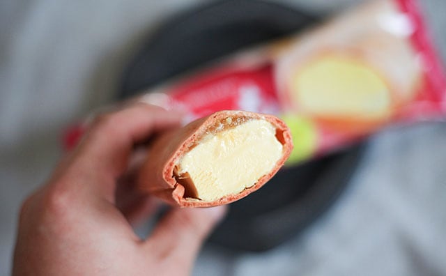 見た目も味も再現度高め!「焼いも最中アイス」が濃厚美味でした