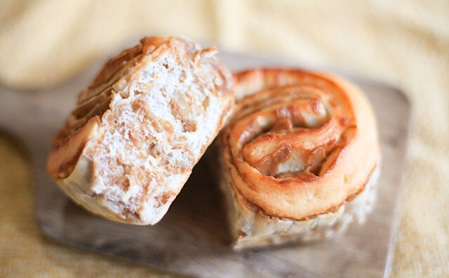 しっとり食感&メープルがナイス！！ローソンの新作パンが激うまだった…