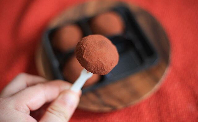 もちっと濃厚!ファミマのチョコスイーツがブームの予感!