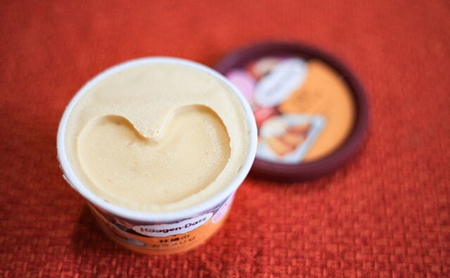 りんごだから爽やか!と思いきや、ちょっぴり大人なハーゲンダッツでした