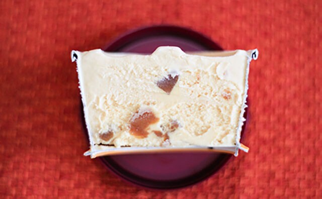 りんごだから爽やか!と思いきや、ちょっぴり大人なハーゲンダッツでした