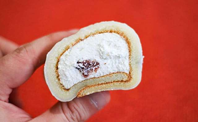 「考えた人天才」「絶対食べて」ローソンの“もちもちスイーツ”にハマりそう!