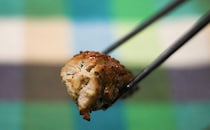 “コリコリ”がたまらん！ローソンの冷凍食品がプラス一品におすすめ！