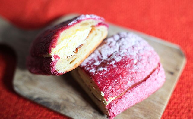 「脳汁でた」「最高にうまい」#ファミマの映えパンは全国発売すべきだ！！