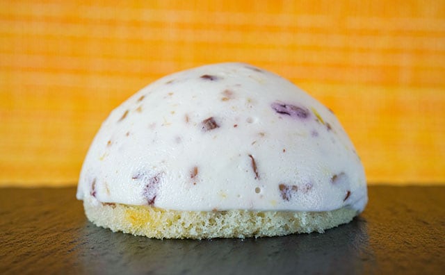 ちょい高いけど激ウマ！セブンの300円スイーツの虜になりそう！