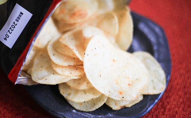 「うまから」「最高のおつまみ」あの人気シリーズからまた新作ポテチが出た！