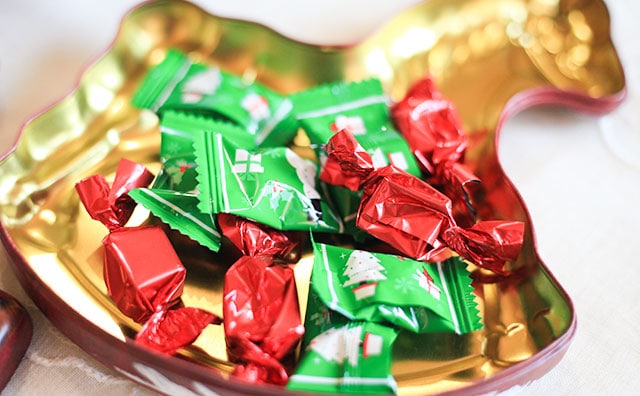 オンラインストアでは完売!? 缶がほしくて買っちゃったカルディのクリスマス商品とは?