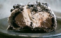 「ガチでうまい」「背徳感ある」ローソンのザクザク系スイーツ、もう食べた？