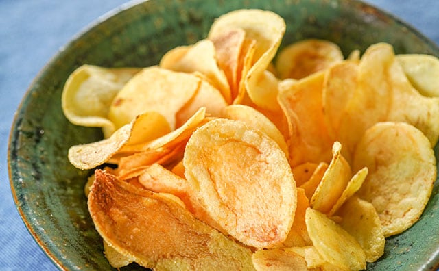 【期間限定】こんなポテトチップス今まで食べたことがない!