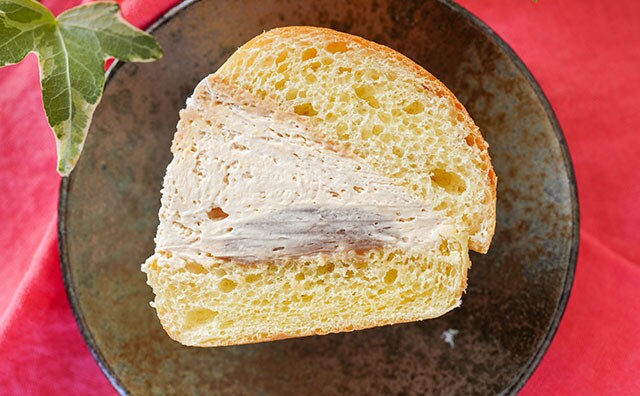 2種のクリームとペーストがたっぷり！セブンの夢心地スイーツ