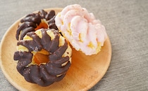 胃もたれ、どんと来い！セブンの激うまスイーツが3個入りになって食べ過ぎちゃう！