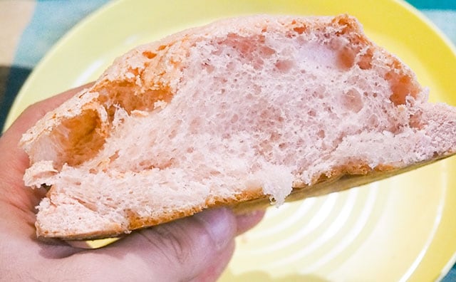 「すごくおいしい」「おいしさに脱帽」あのご当地パンにいちごver.出た！