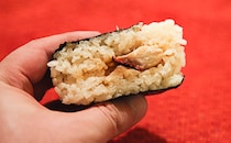 新年にピッタリの豪華さ…！ローソンで金目鯛のおにぎりが買える!?