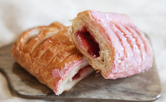 400kcal超えでも気にしない！ファミマのこれ、甘酸っぱくてうま！