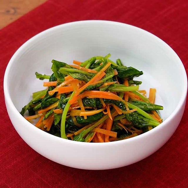 丸ごと使い切り!葉っぱまでおいしく食べる大根レシピ4選