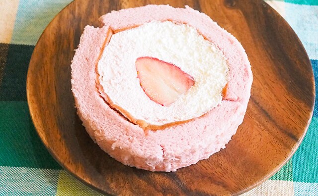 「手が止まらん」「安定のおいしさ」話題のローソンスイーツを食べてみたら…