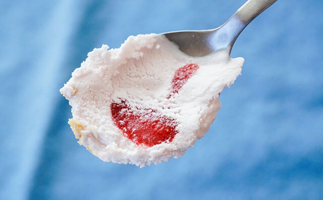 栗じゃない！セブンで買えるモンブランアイスの味は？