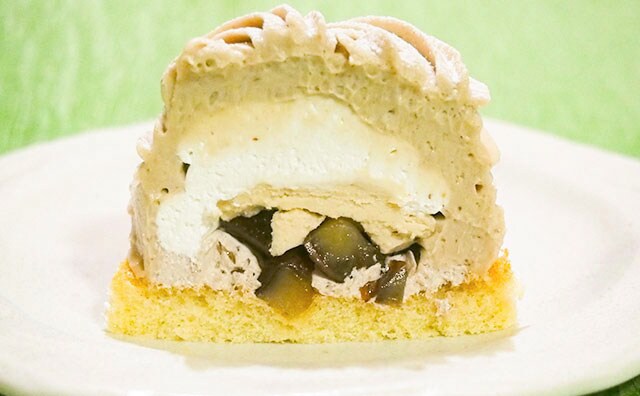 どこを食べても栗！！ローソンのモンブランがおいしすぎてびっ“くり”！！