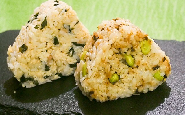 食物繊維が豊富&糖質オフ？　ローソンのヘルシー系おにぎりにハマりそう！