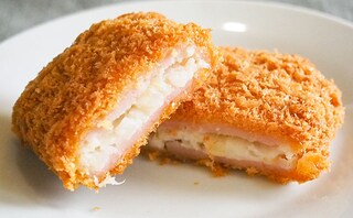 「ハマりそう！」「復活してるじゃん！」ファミマの神ホットスナックがまた食べられる！！