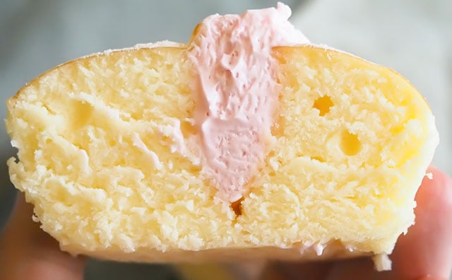 全国発売にして…!いちご好きは要チェックのローソン地域限定商品とは?