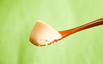 甘さ控えめ？ローソンの「ホワイトチョコプリン」を食べてみたら…