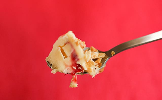 食感に特徴あり!!ハーゲンダッツ新シリーズから2商品発売!