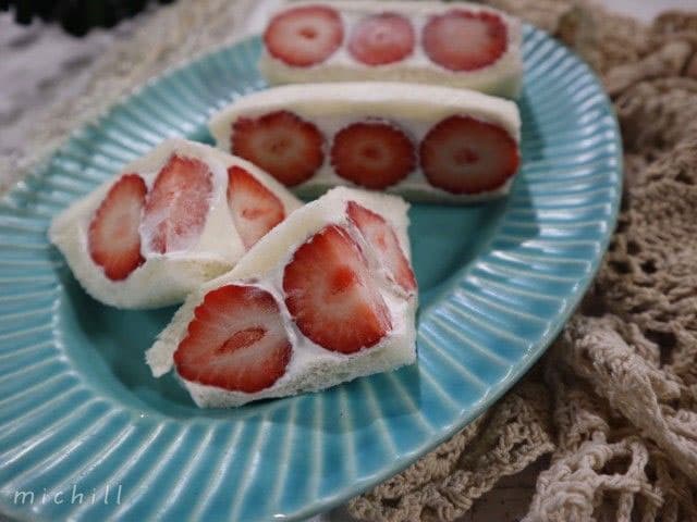 甘酸っぱくてキュンッ!いちごを使った超簡単スイーツレシピ集